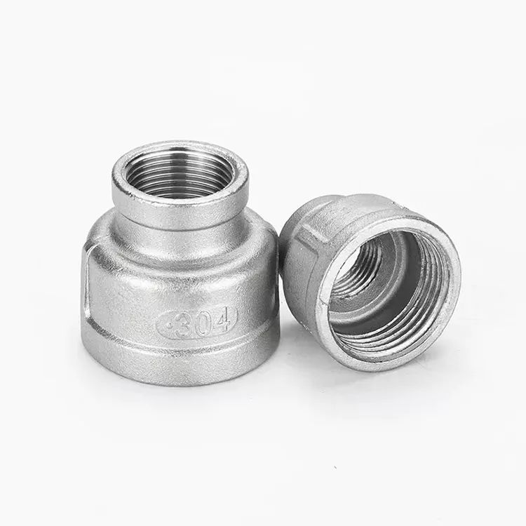 Conector redutor de rosca macho