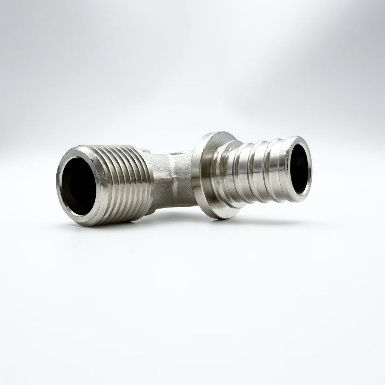 Cotovelo push-fit com rosca macho